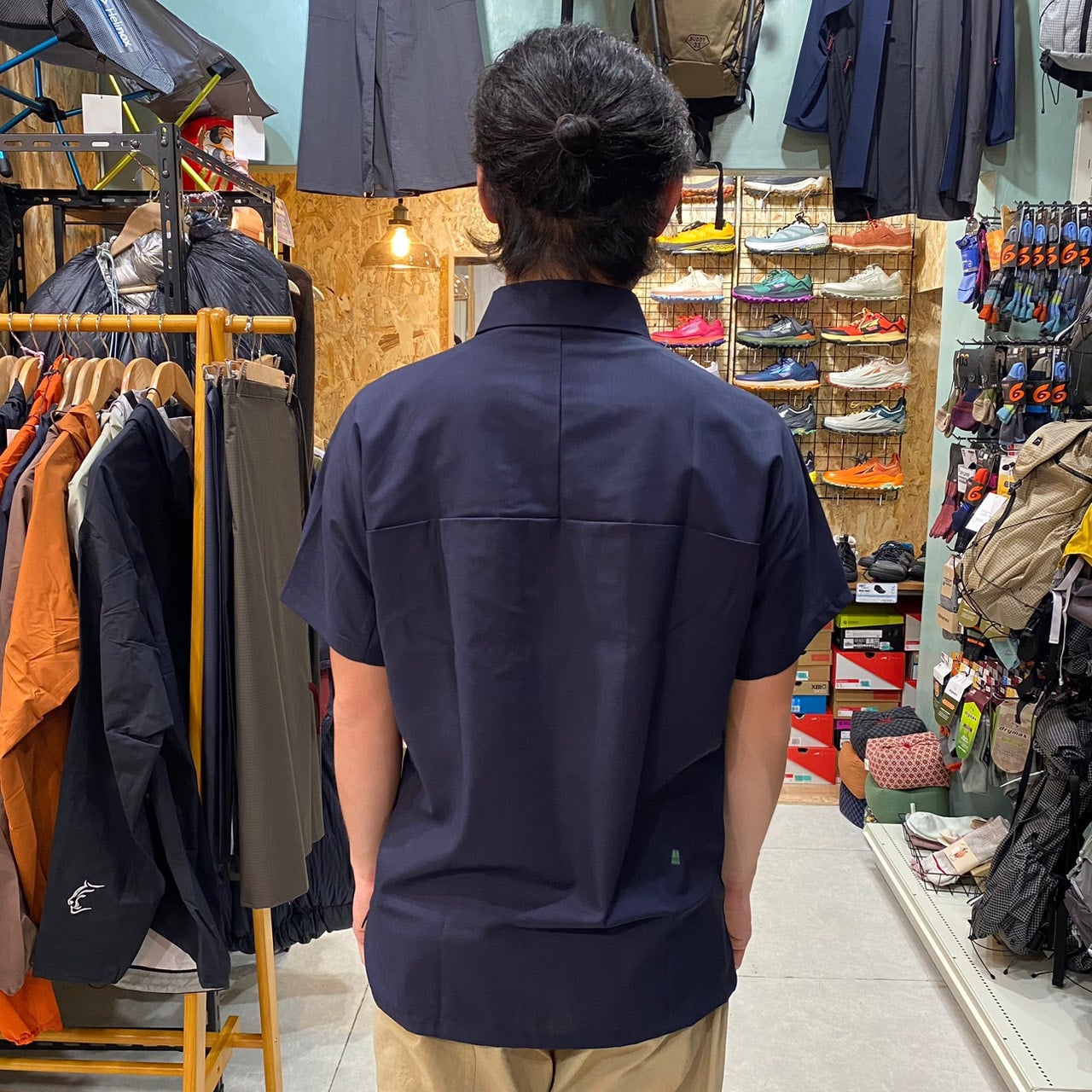 Axio Suburb Shirt（Mens）薄手ウールシャツ【Teton Bros 